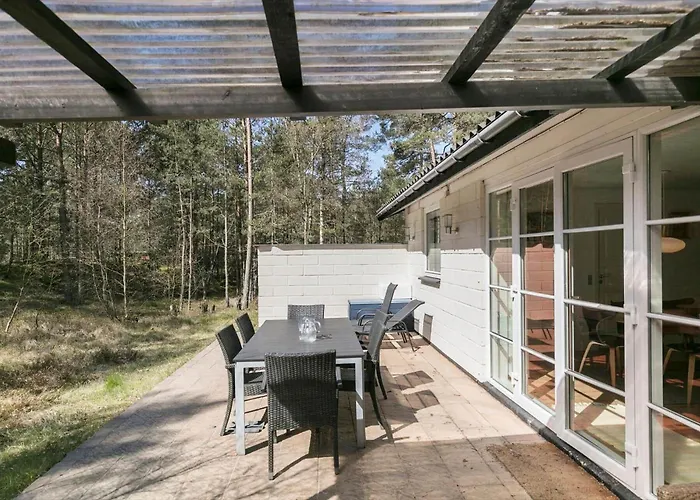 2534-nexo-strandmolleskoven-3 Holiday home